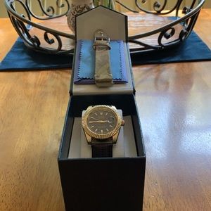 Men’s date just watch…